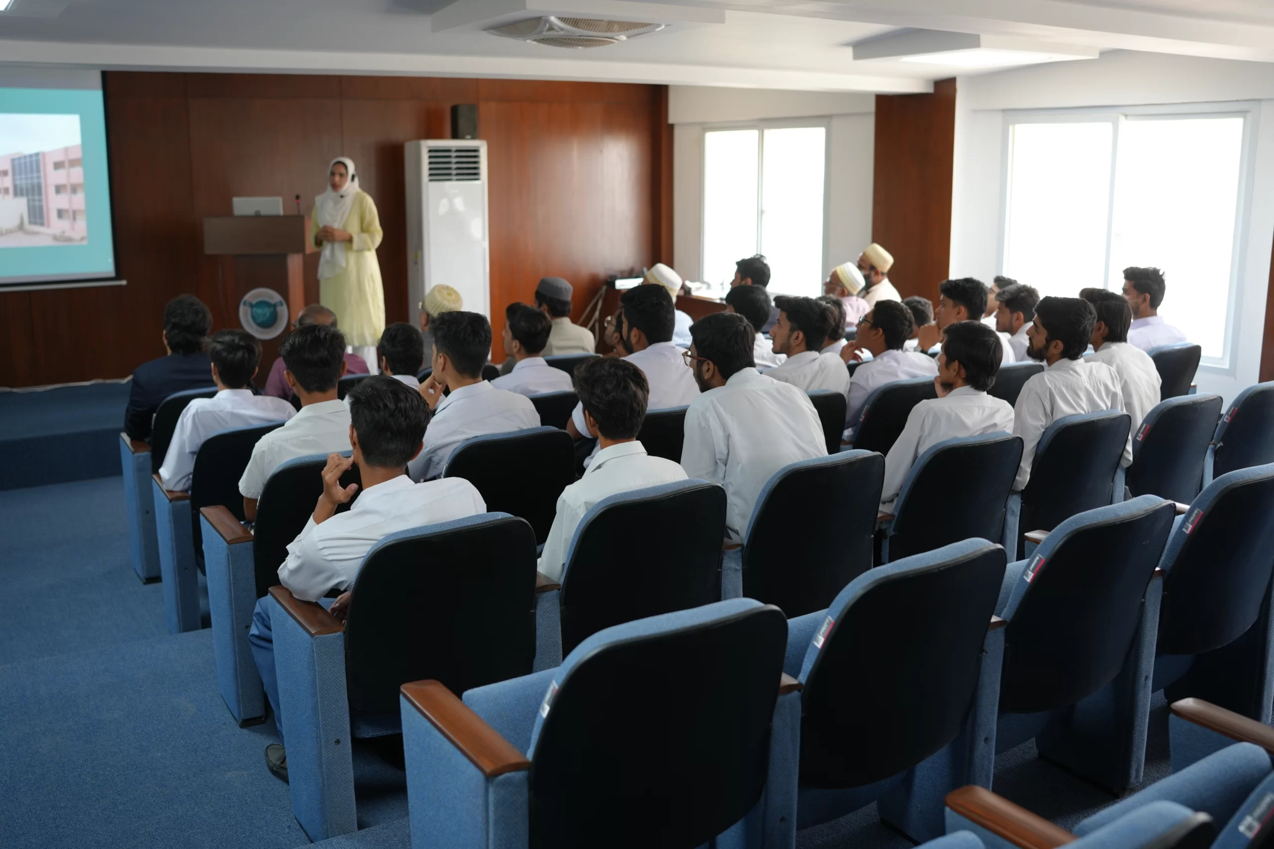 Dehli-College-Student-Visit | SBU